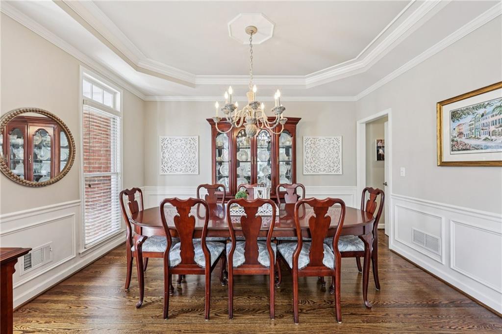 86 Grand Avenue