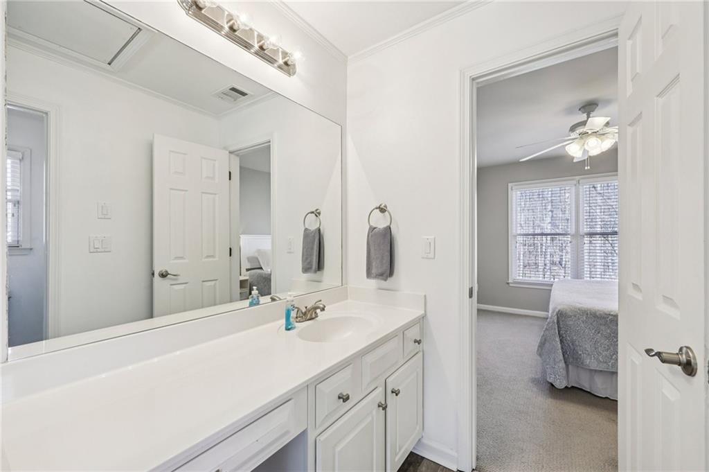 86 Grand Avenue