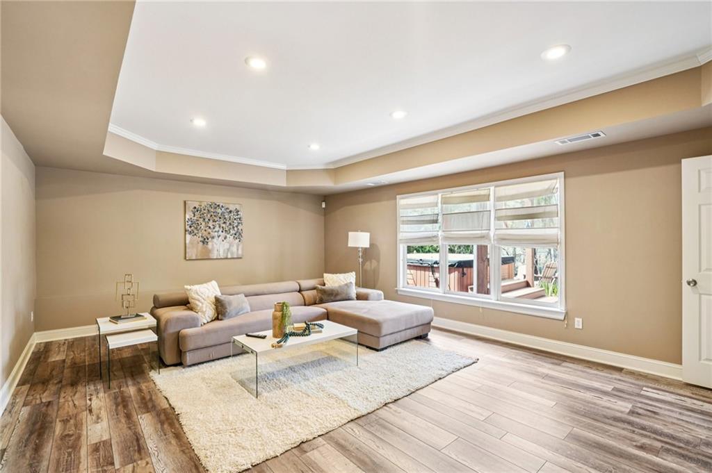 3525 Horizon Court
