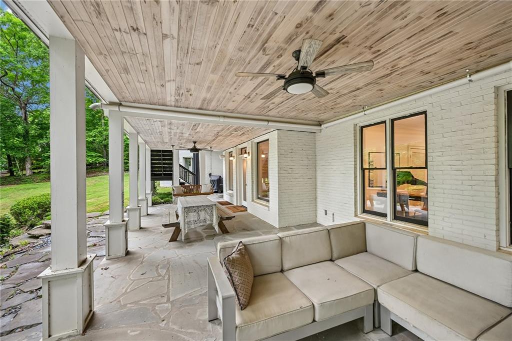 305 Broadmeadow Cove