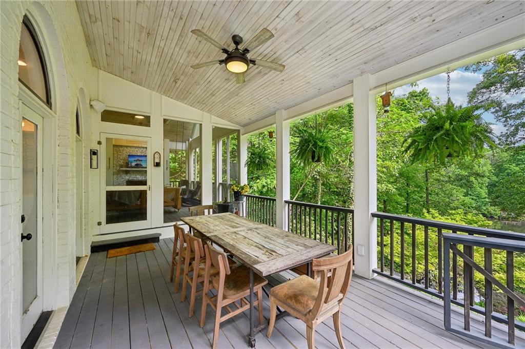 305 Broadmeadow Cove