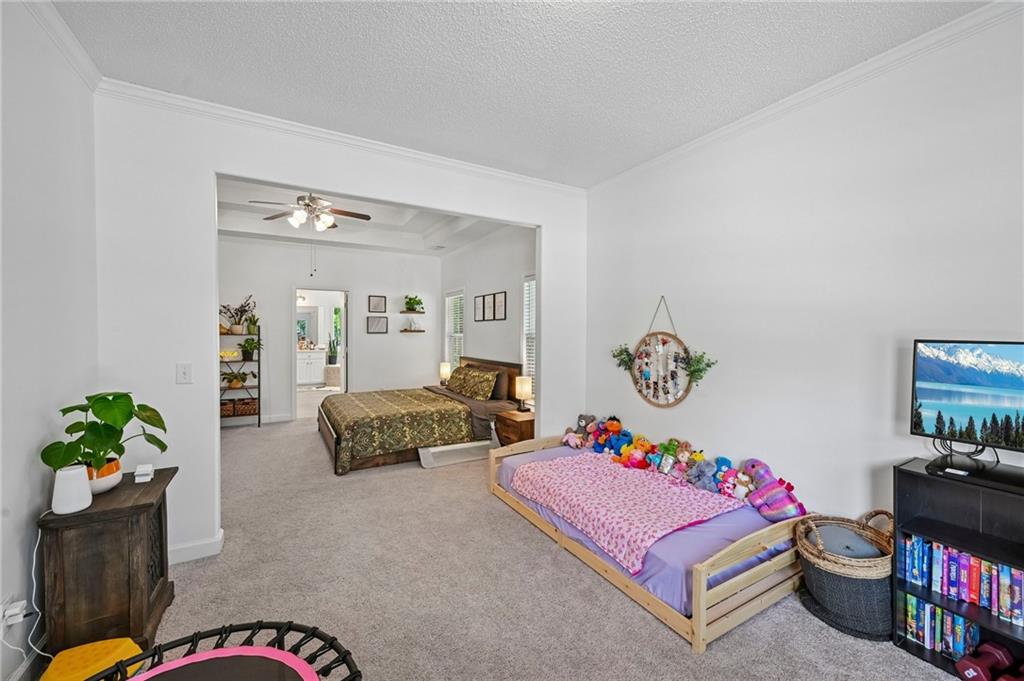 399 Laurel Oaks Lane