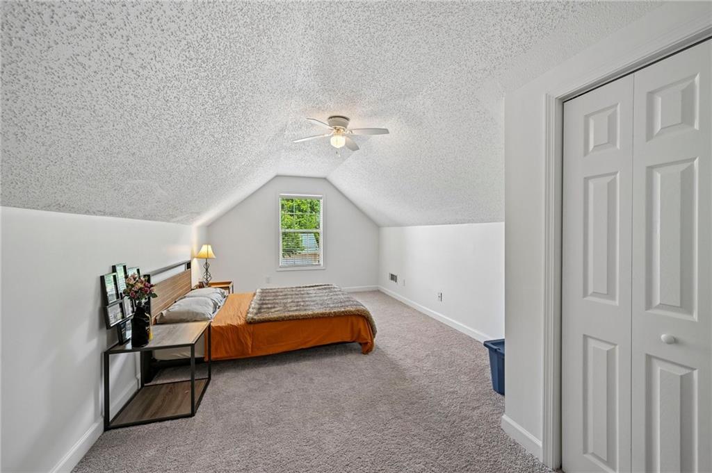 399 Laurel Oaks Lane