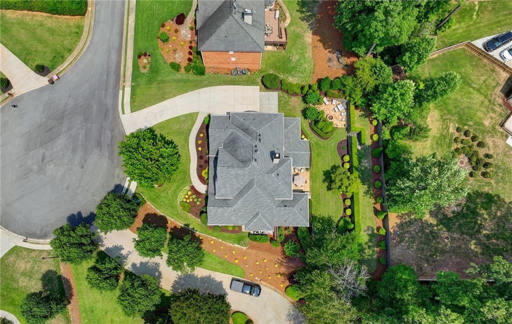4325 Woodward Way