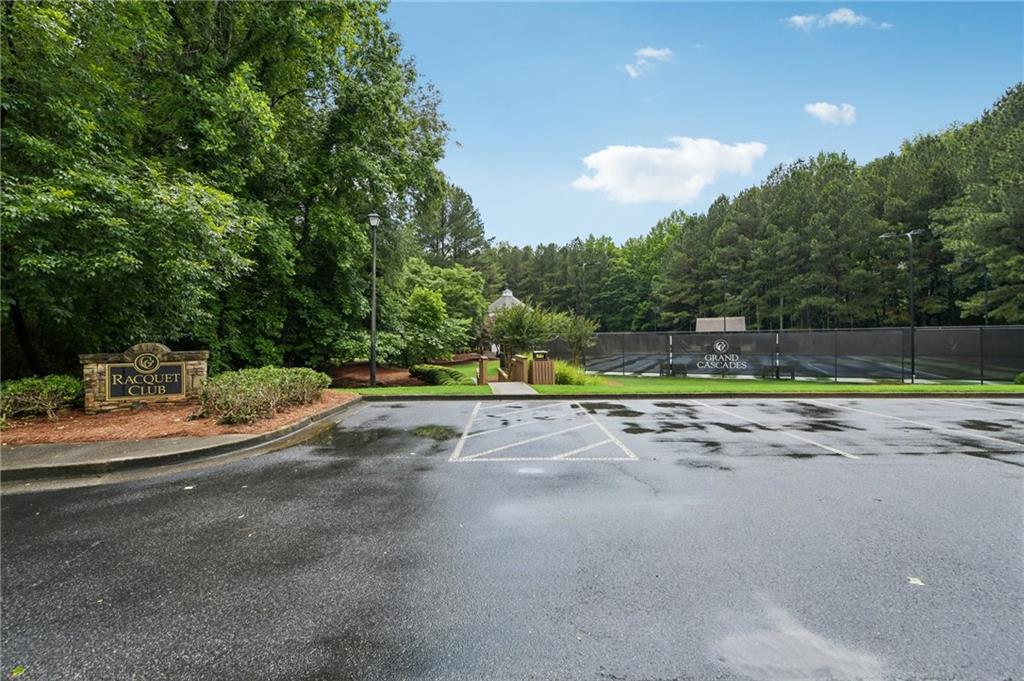 160 Woodcliff Drive