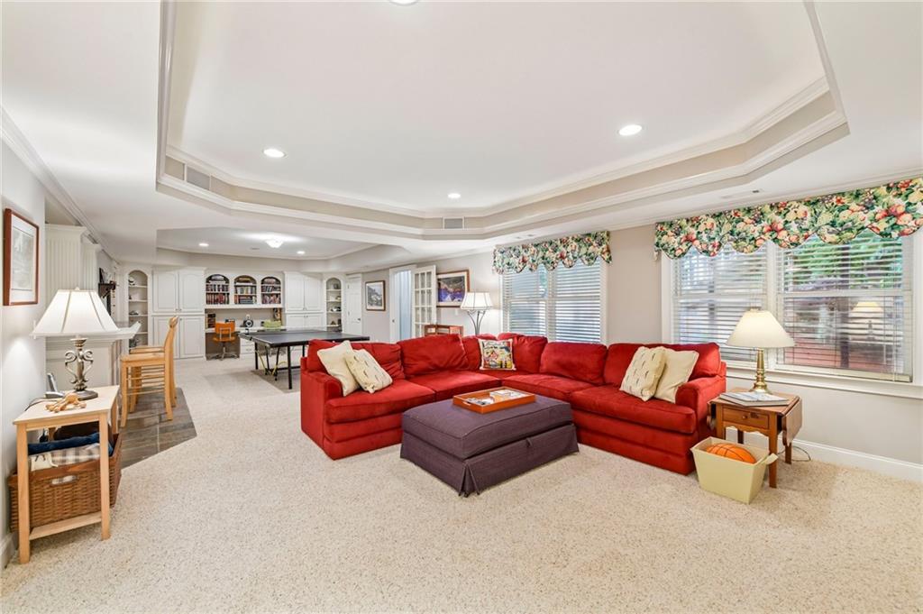160 Woodcliff Drive