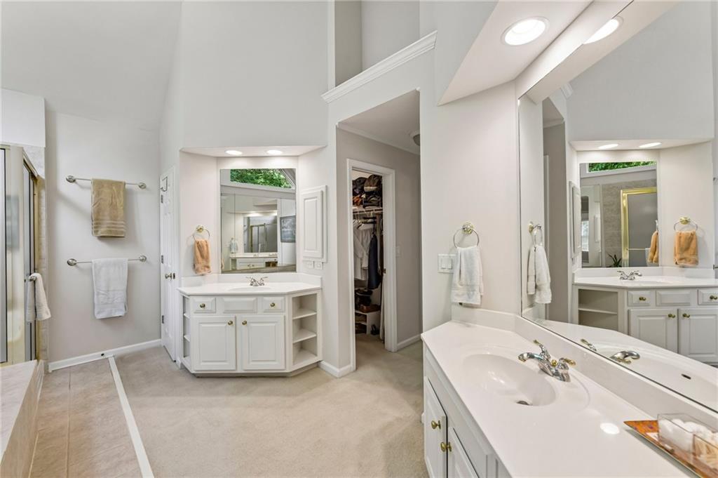 160 Woodcliff Drive