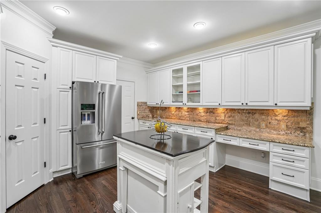 2564 Bagley Road
