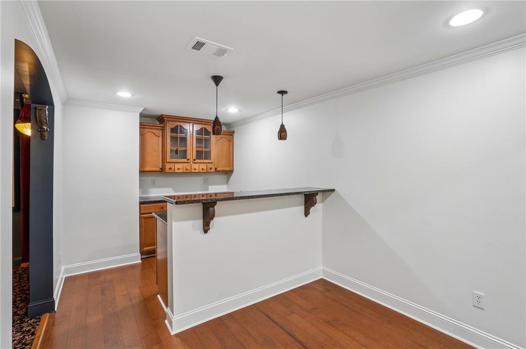 2564 Bagley Road