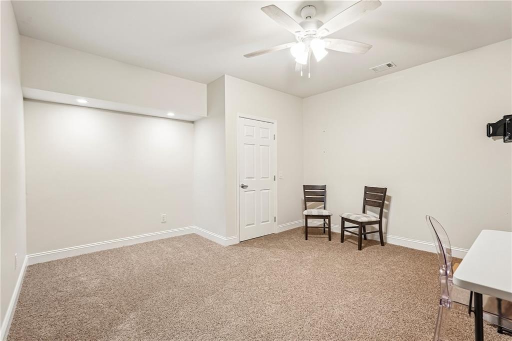3725 Horizon Court