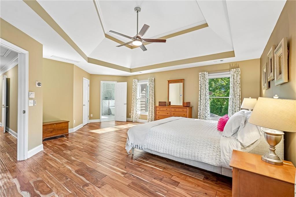 47 Lakecrest Circle