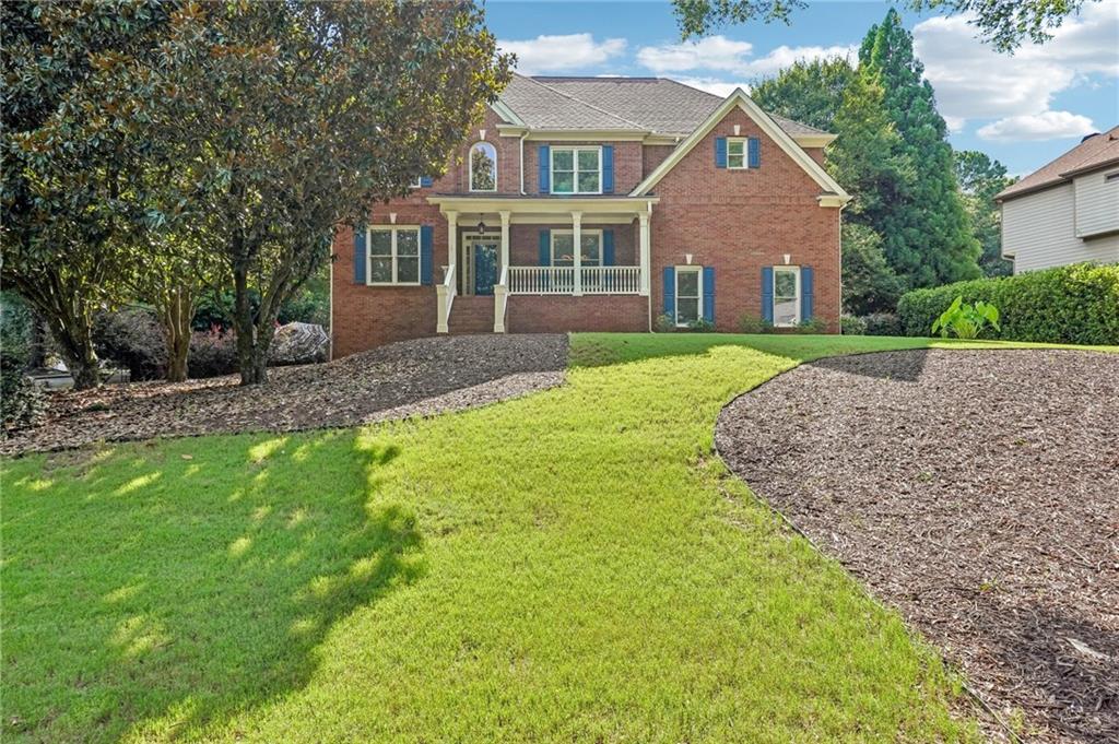 47 Lakecrest Circle