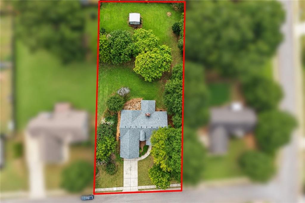 399 Laurel Oaks Lane