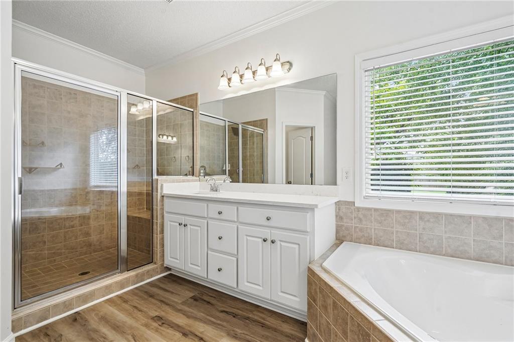 399 Laurel Oaks Lane