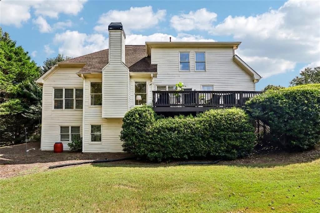 3915 Three Chimneys Lane