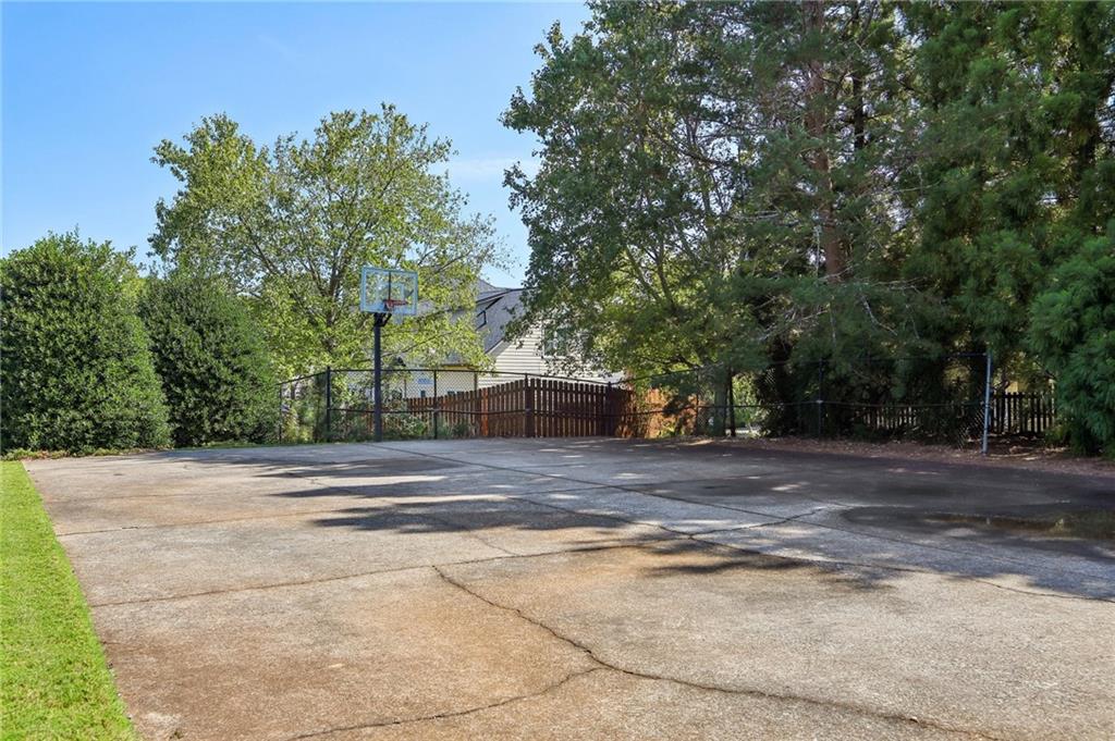 3015 Saint Andrews Court