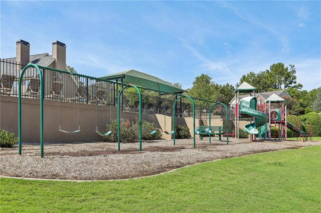 3015 Saint Andrews Court