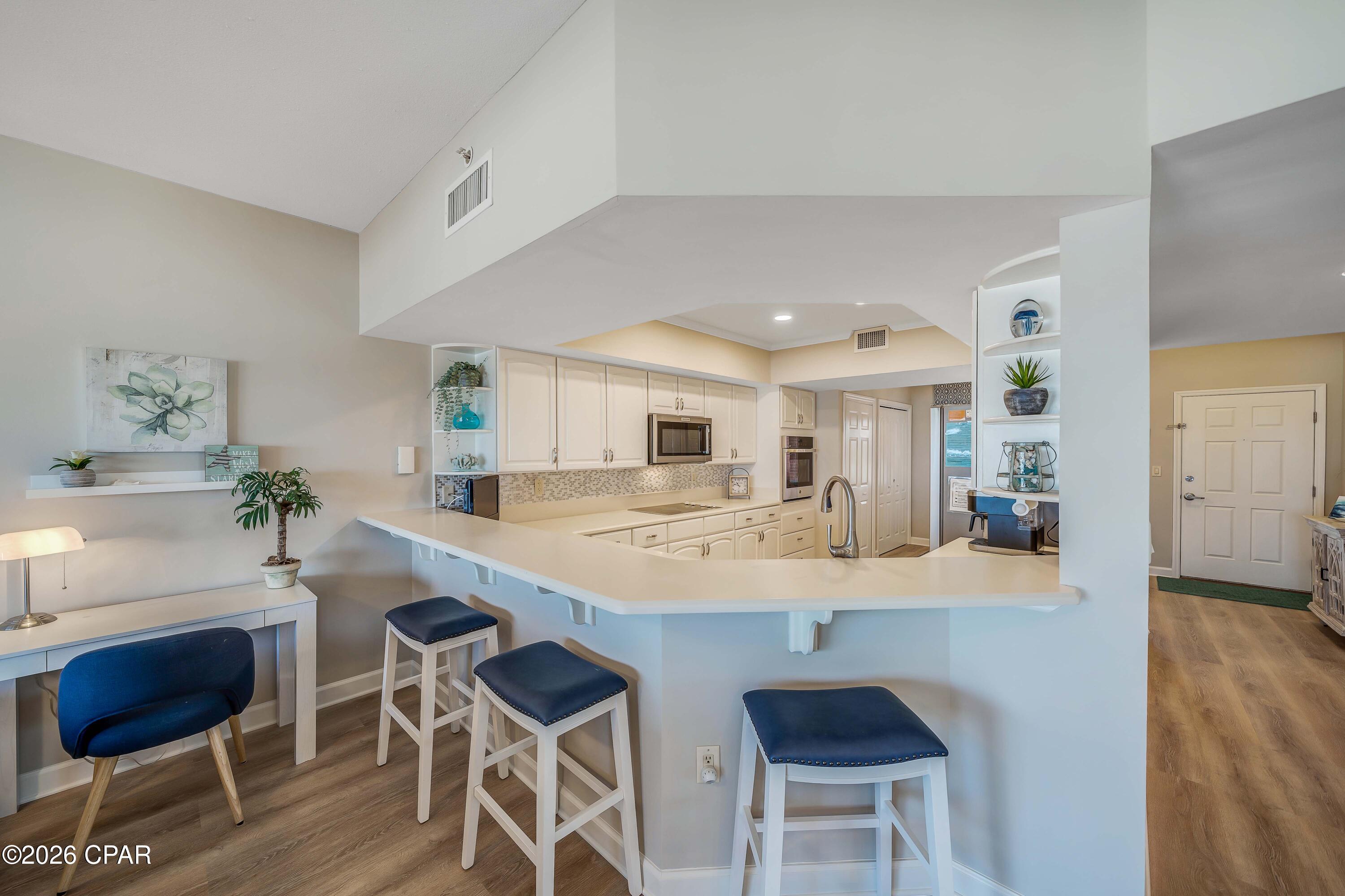 6609 Thomas Drive 304
