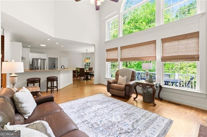 4425 Woodside Court