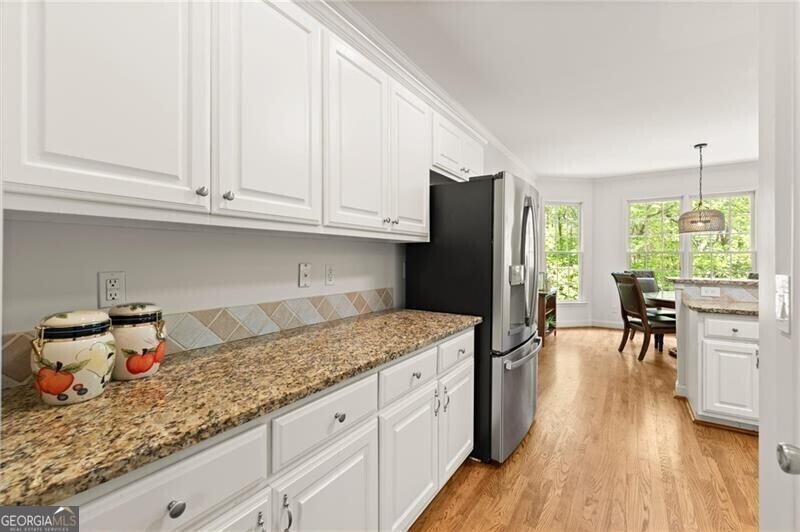 4425 Woodside Court