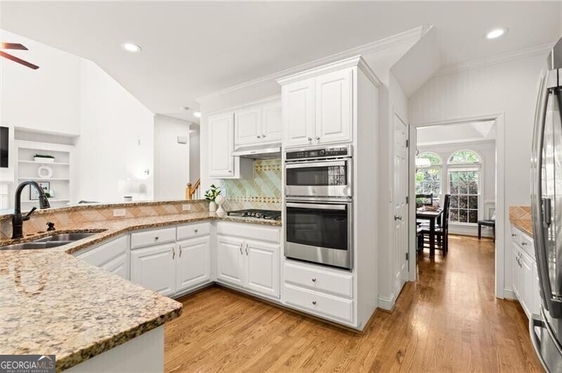 4425 Woodside Court