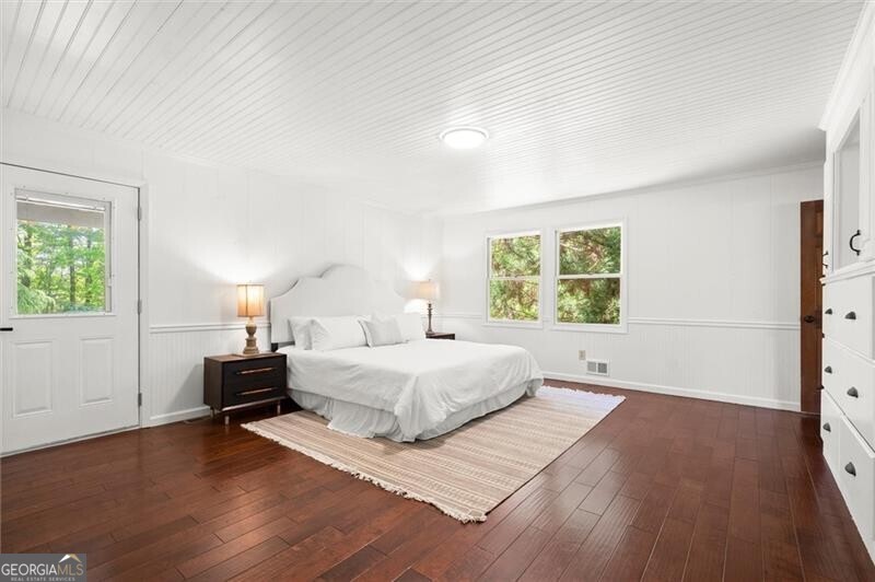 212 Hickory Oak Hollow