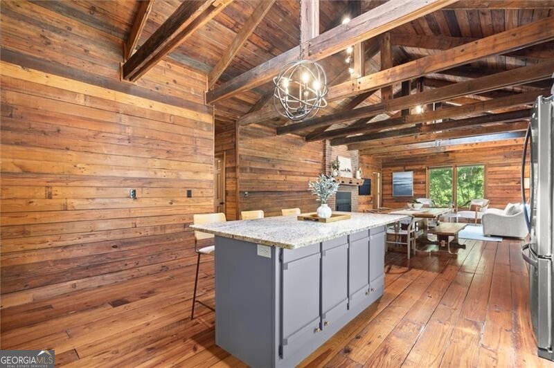 212 Hickory Oak Hollow