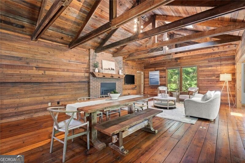 212 Hickory Oak Hollow