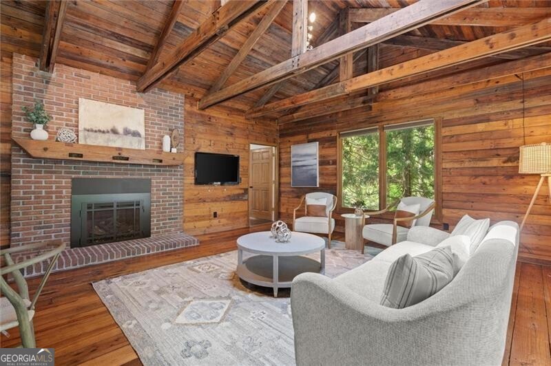 212 Hickory Oak Hollow
