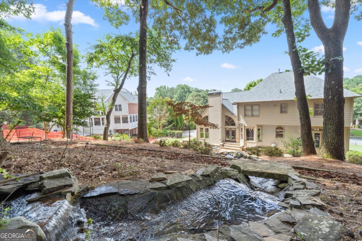 8475 High Hampton Chase