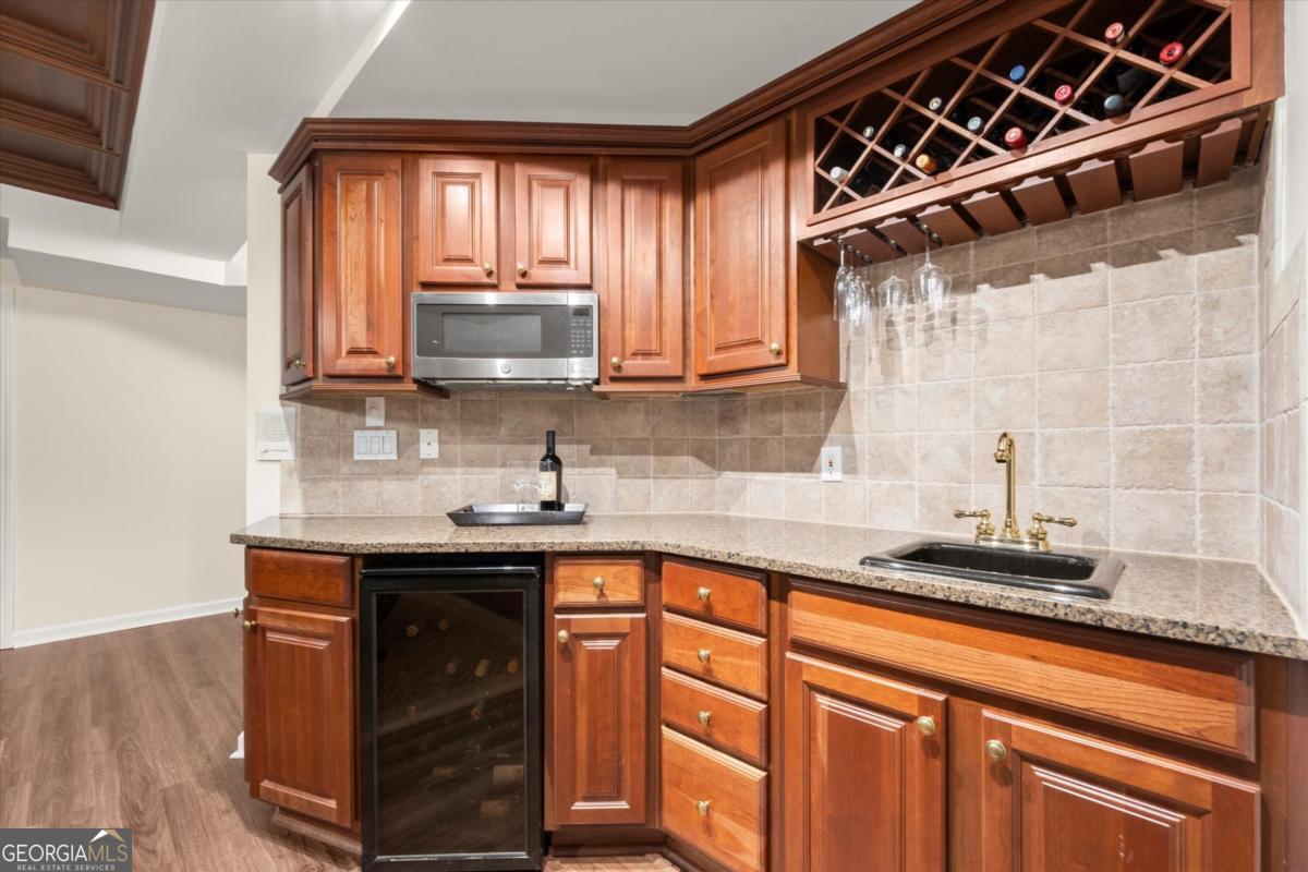 8475 High Hampton Chase