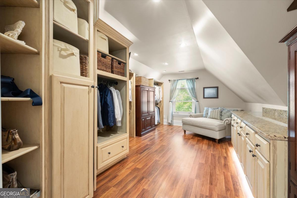 8475 High Hampton Chase