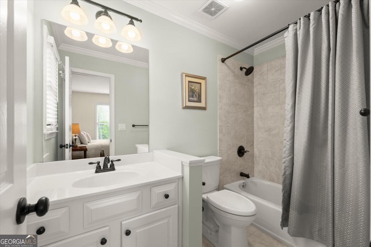 8475 High Hampton Chase