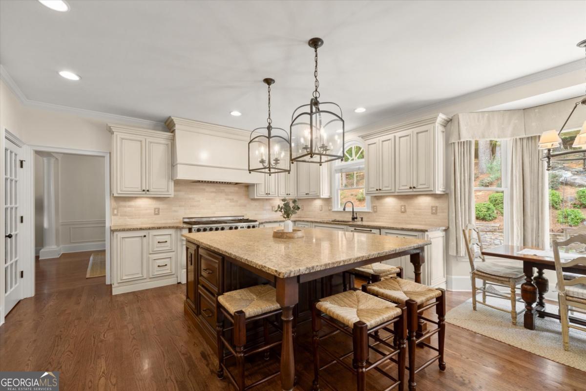 8475 High Hampton Chase