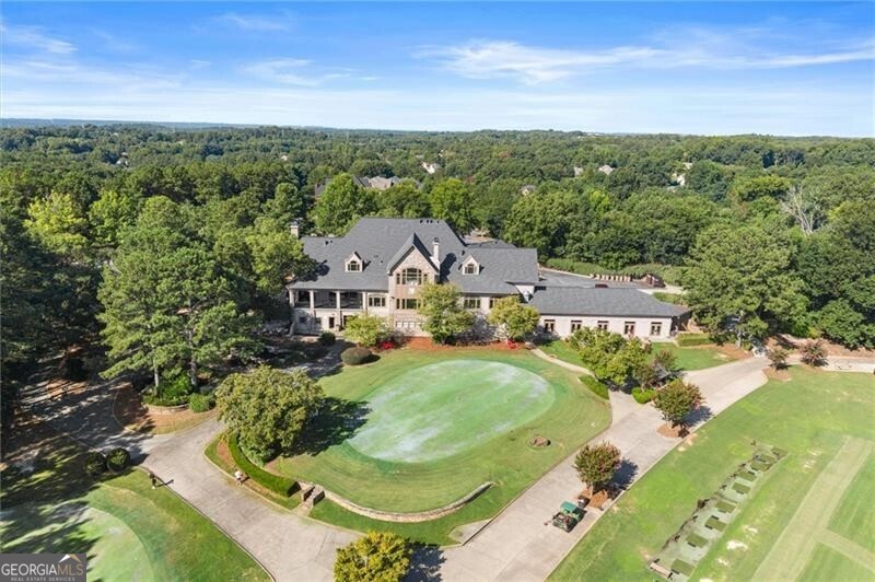 8925 Pinehurst Cove