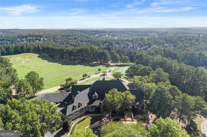 8925 Pinehurst Cove