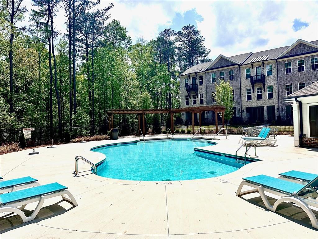 142 Everley Walk Unit 5