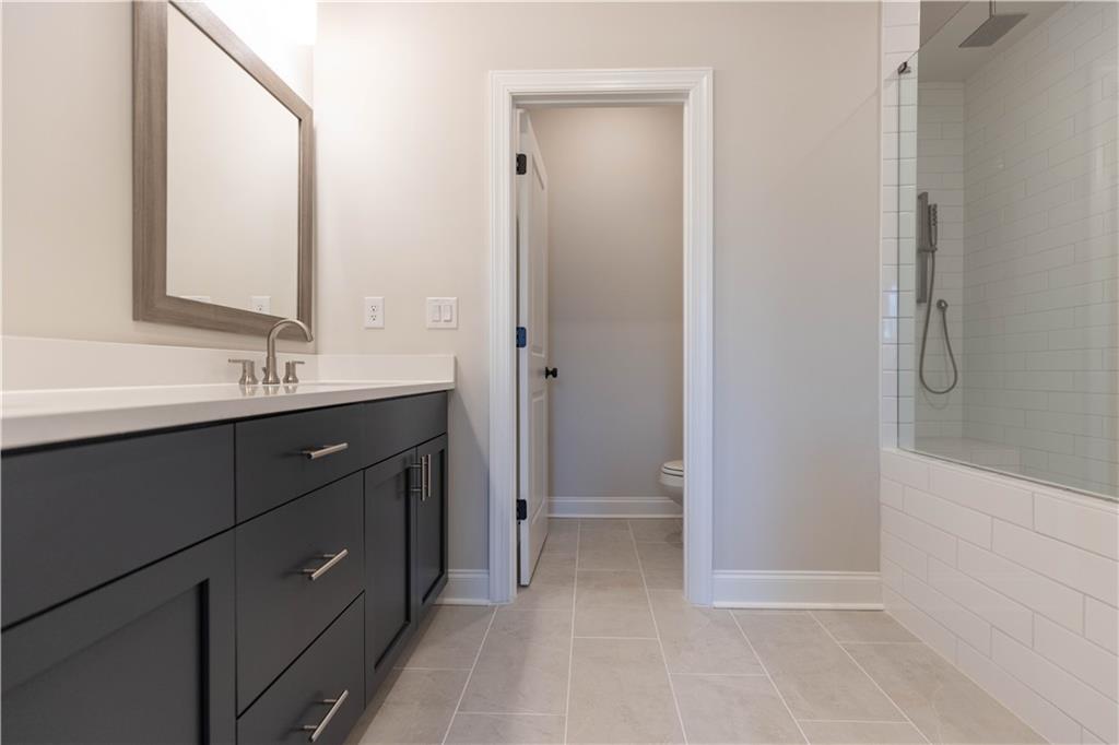 142 Everley Walk Unit 5