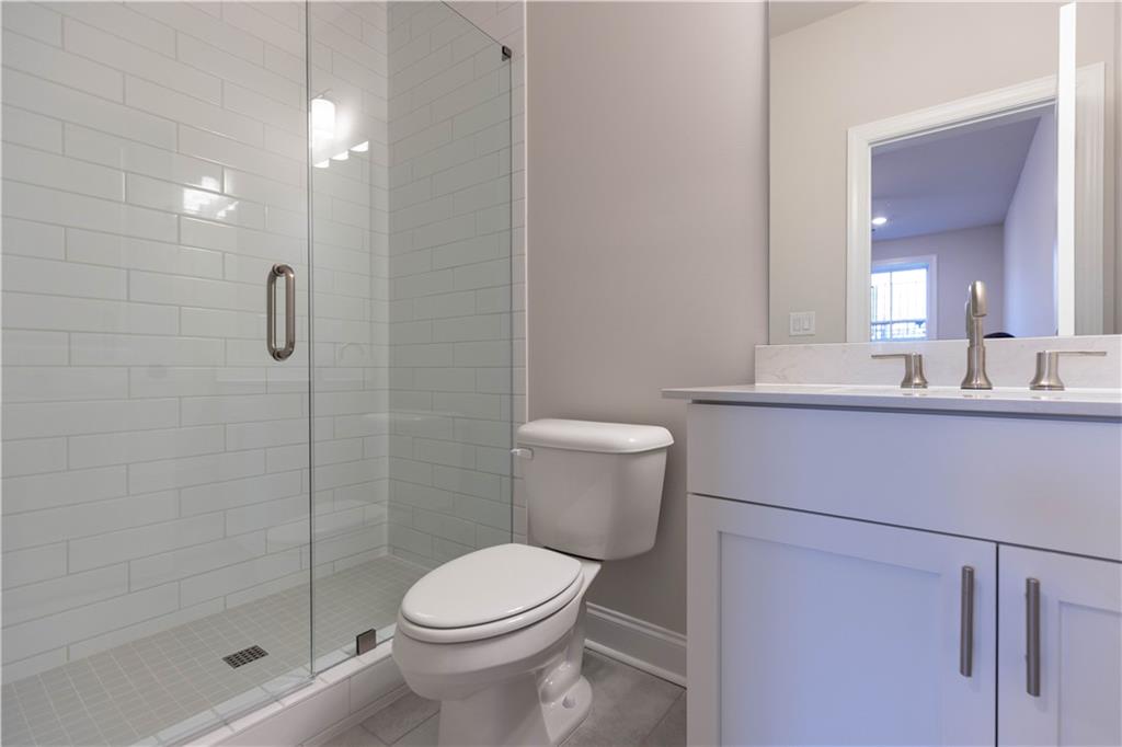 142 Everley Walk Unit 5