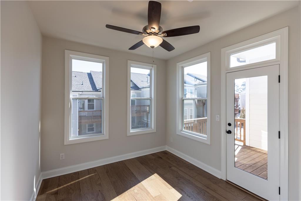 142 Everley Walk Unit 5