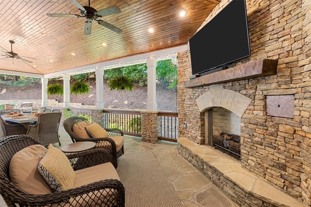 1710 Ridge Oak Place