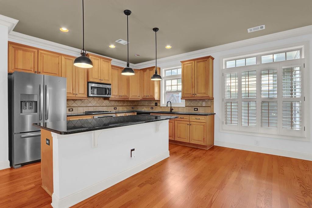 6885 Jamestown Drive