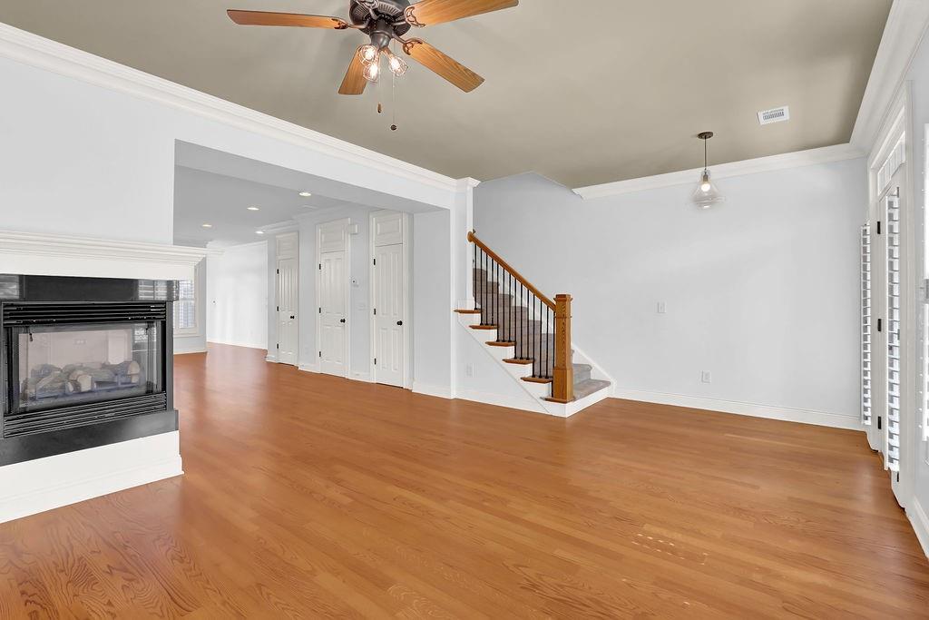 6885 Jamestown Drive