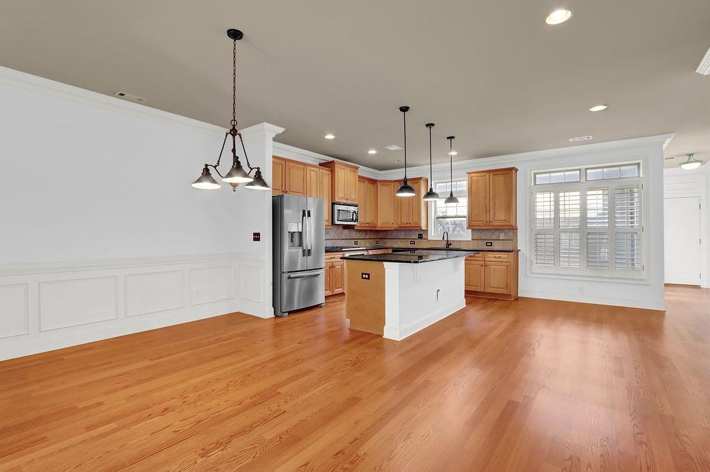 6885 Jamestown Drive
