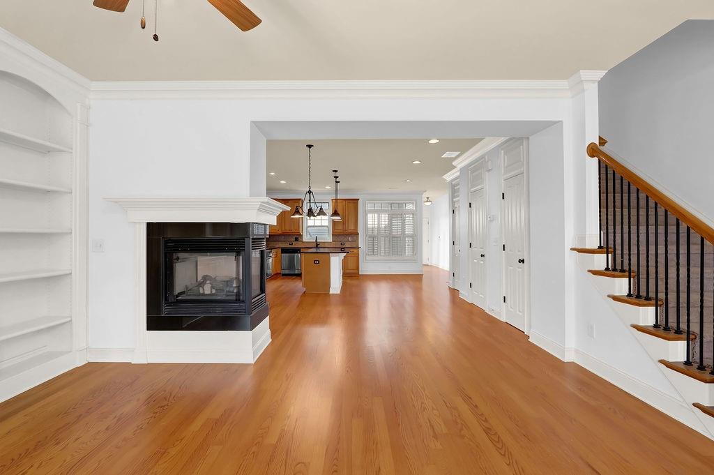 6885 Jamestown Drive