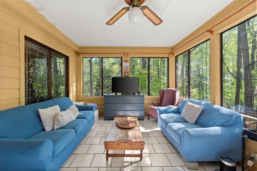 5269 Blue Grass Lane