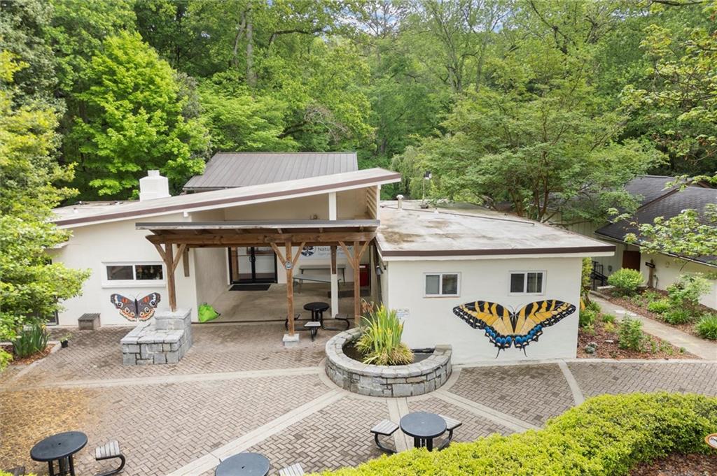 1328 Wyntercreek Road