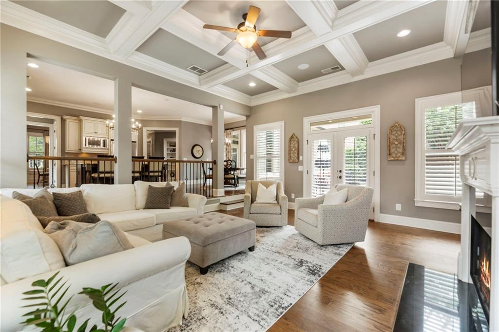 1095 Lunsford Circle