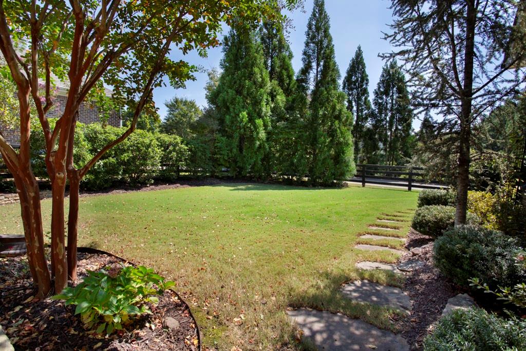 1095 Lunsford Circle