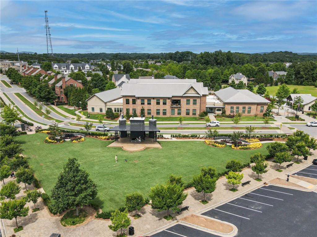 1095 Lunsford Circle